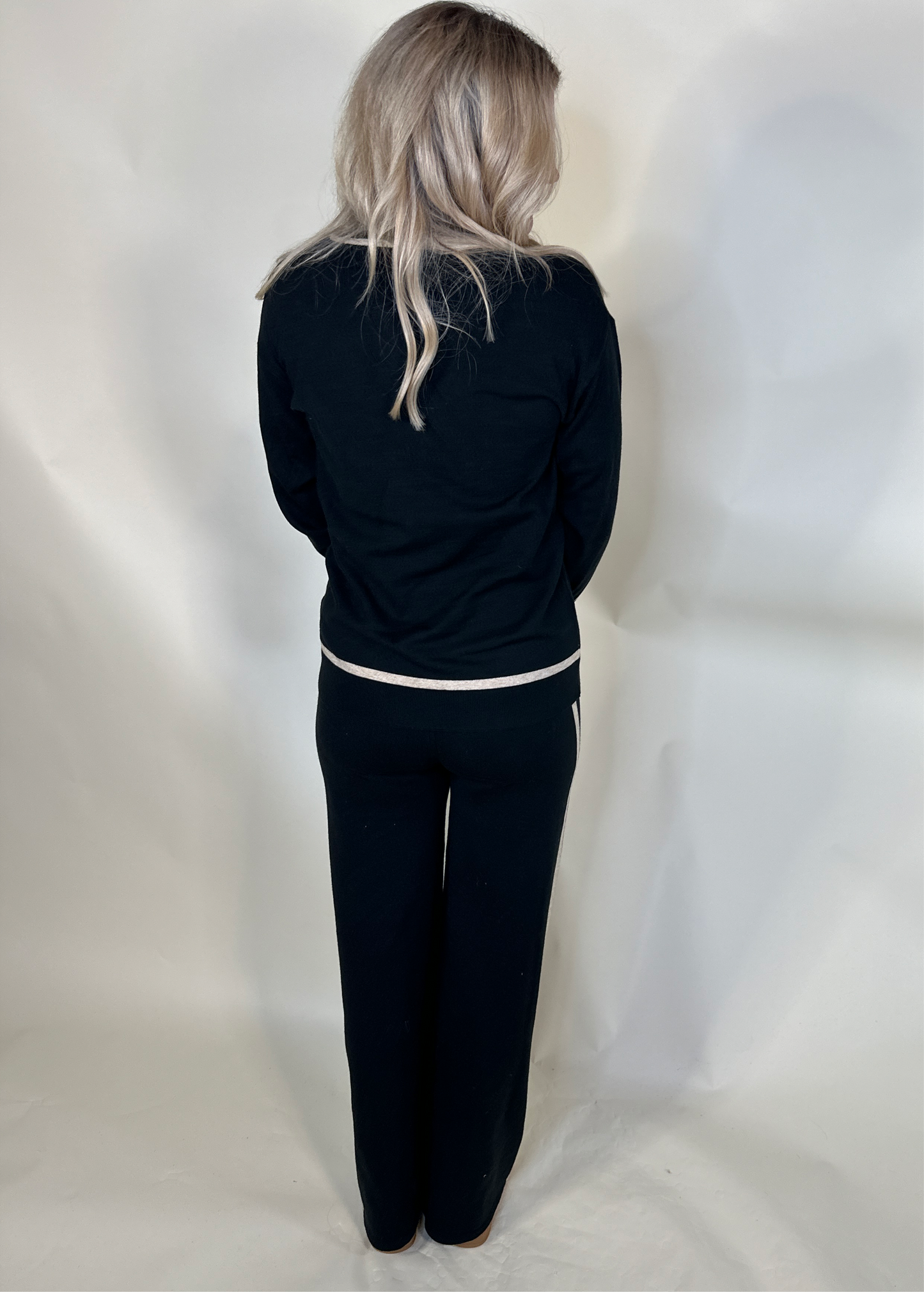 Contrast Trim Wide-Leg Pants