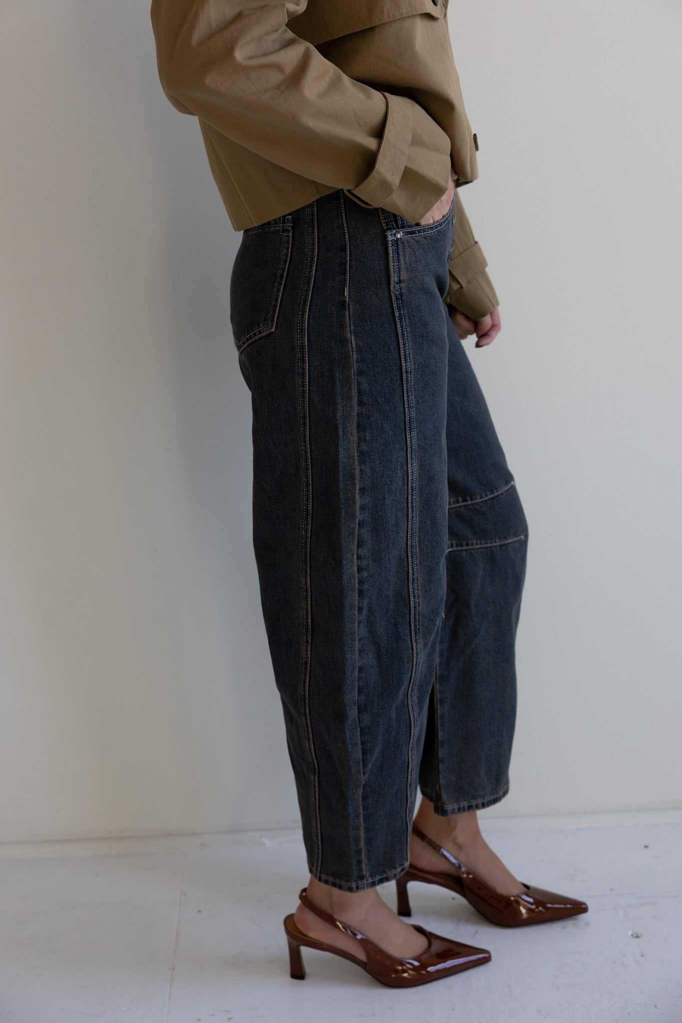 Wide-Leg Barrel Denim Jean